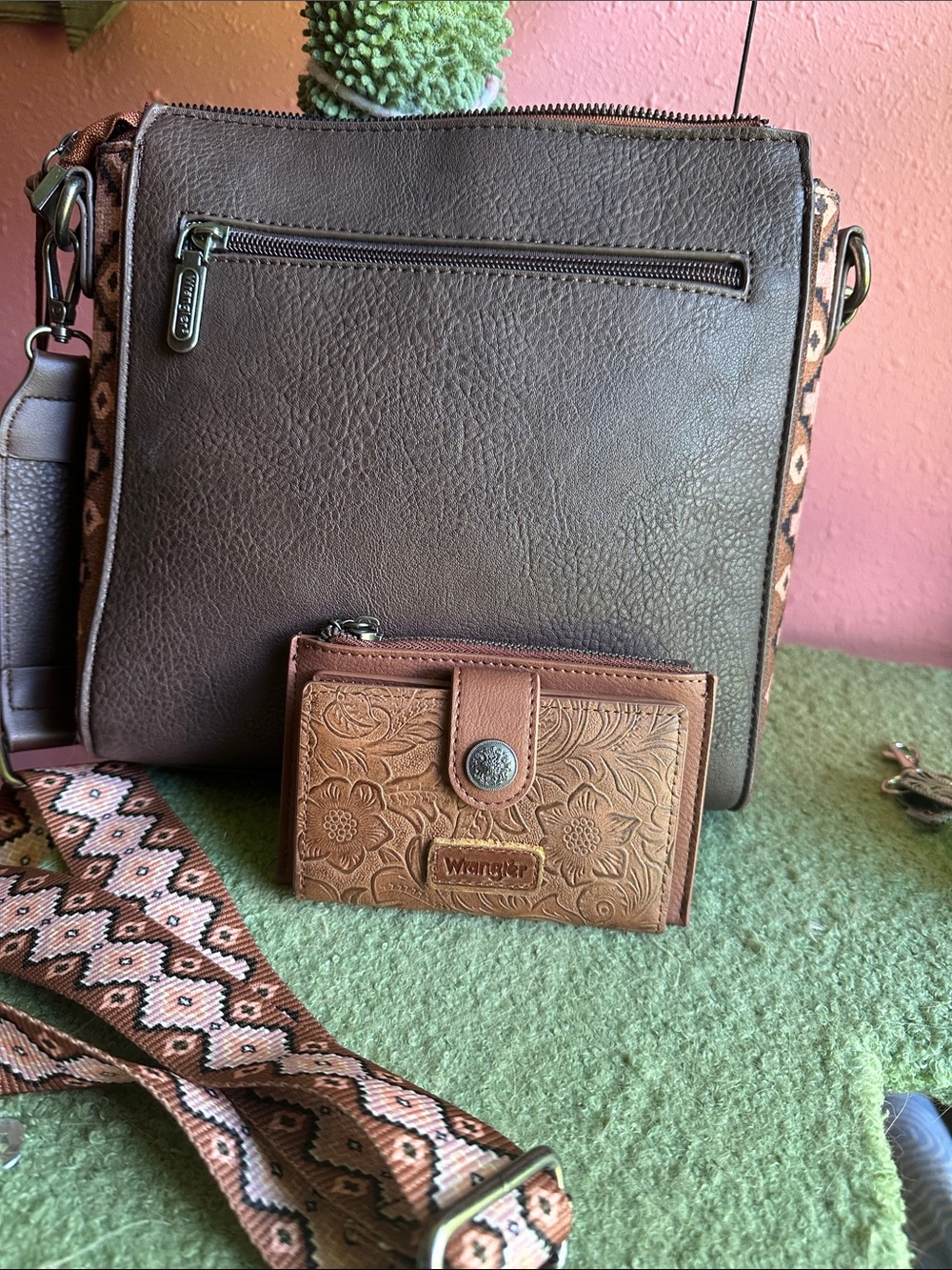 Wrangler Aztec Crossbody Purse with Guitar Strap and Matching Wallet Set - Picture 11 of 12